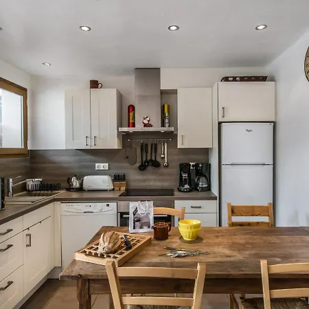 Renove Au Centre De 1650, Acces Direct Aux Pistes - Fr-1-563-59 Courchevel